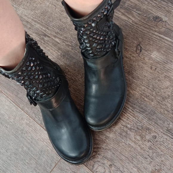 Steve Madden boots - Picture 12 of 14